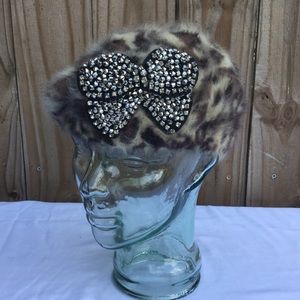 Betsey Johnson leopard bow beret